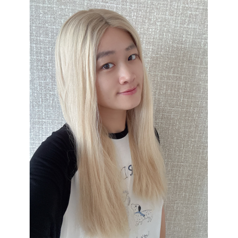22 inch Vanilla Cream Ombre Lace Top Wig – Brazilian Hair with Short Roots