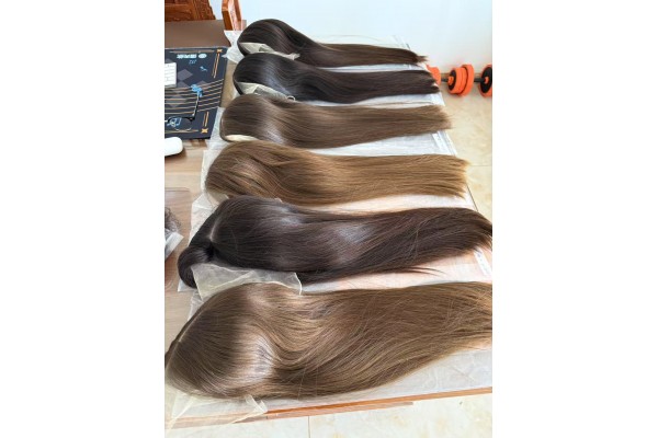 How to Choose the Perfect Jewish Wig (Sheitel) – A Guide to Luxury Lace Wigs